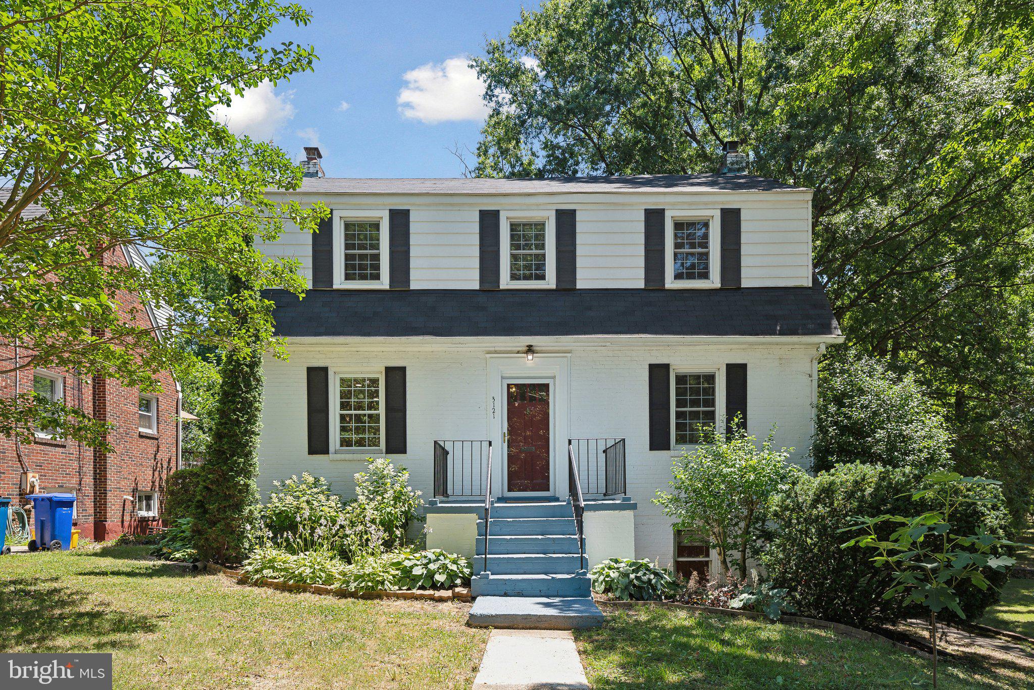 3121 Parkway