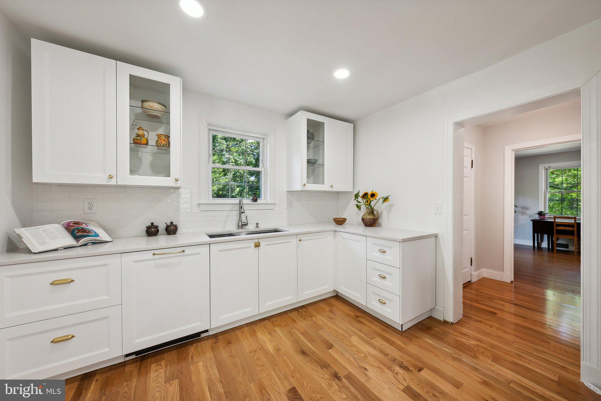 3121 Parkway