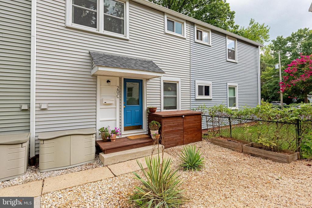 20-C Hillside Rd