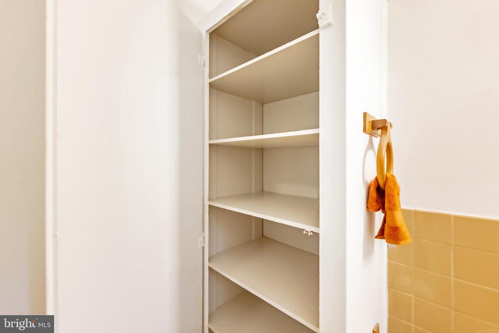 7-F Research Rd