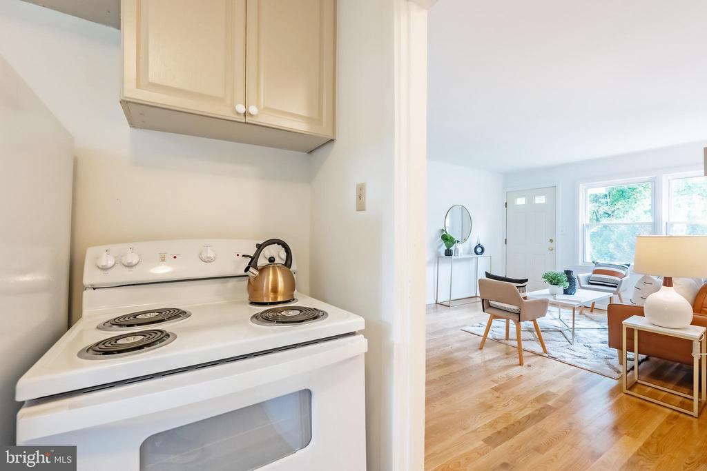 7-F Research Rd