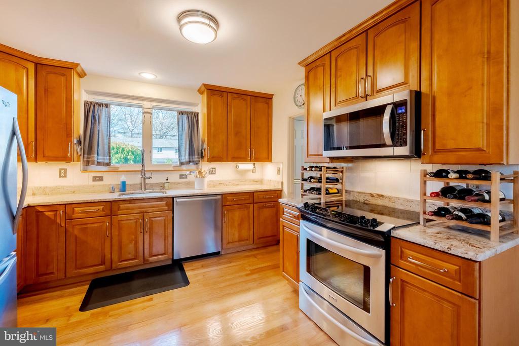 11-Q Ridge Rd