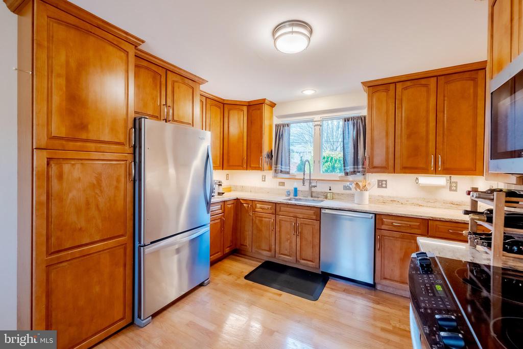 11-Q Ridge Rd