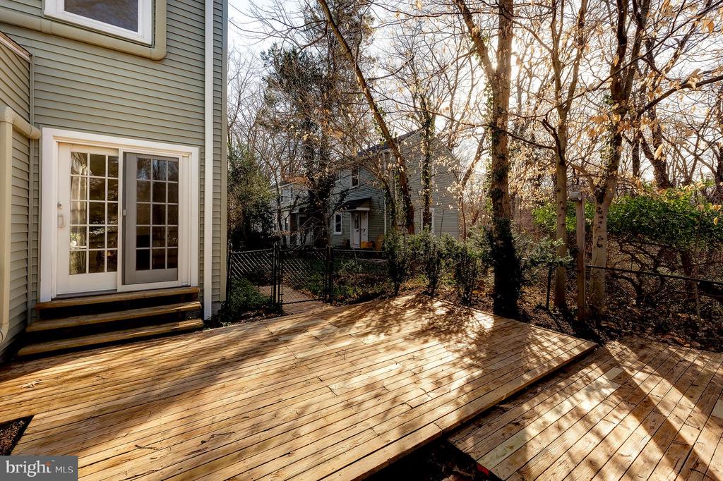 14-K Laurel Hill Rd
