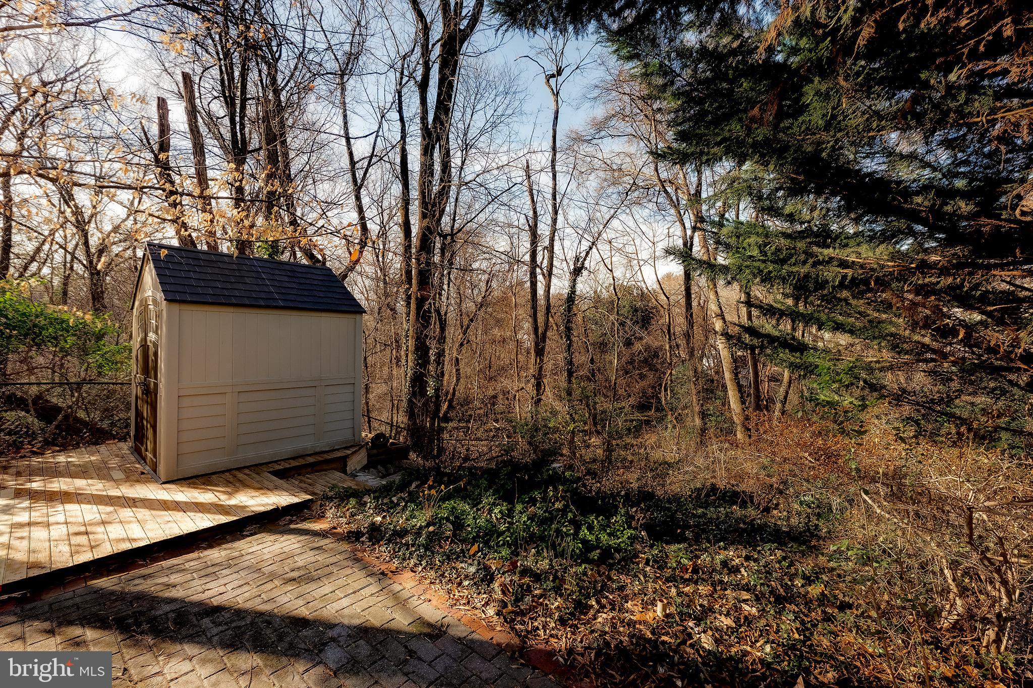 14-K Laurel Hill Rd