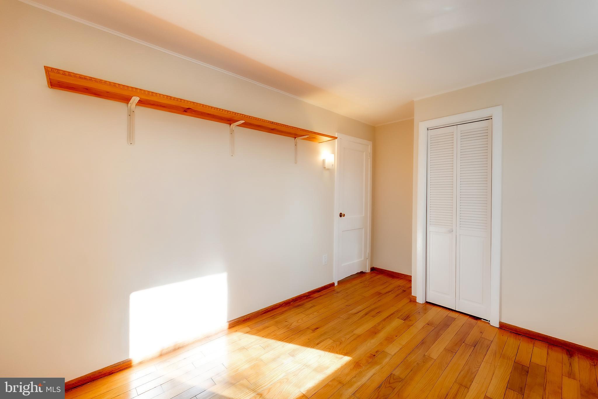14-K Laurel Hill Rd