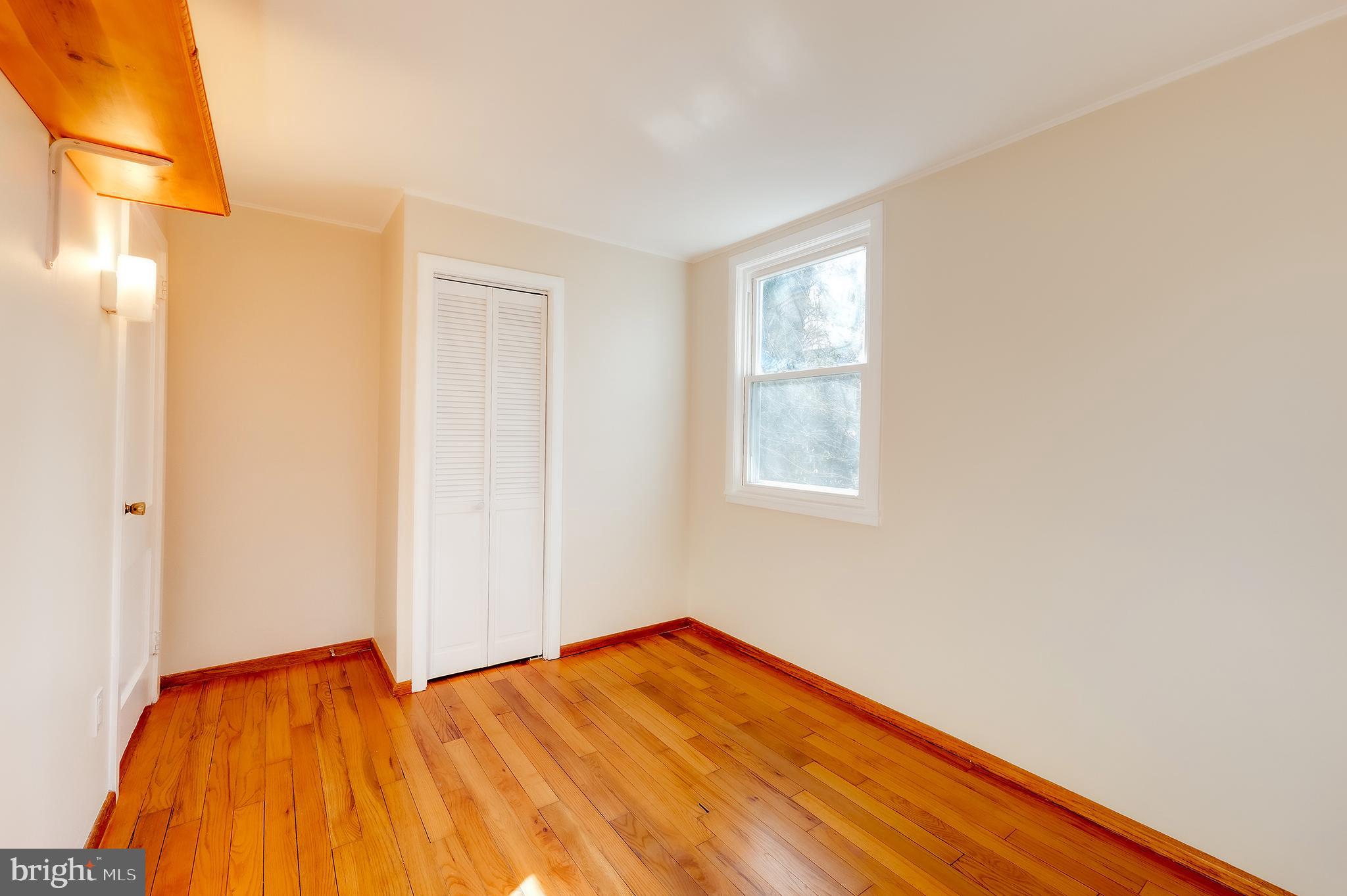 14-K Laurel Hill Rd