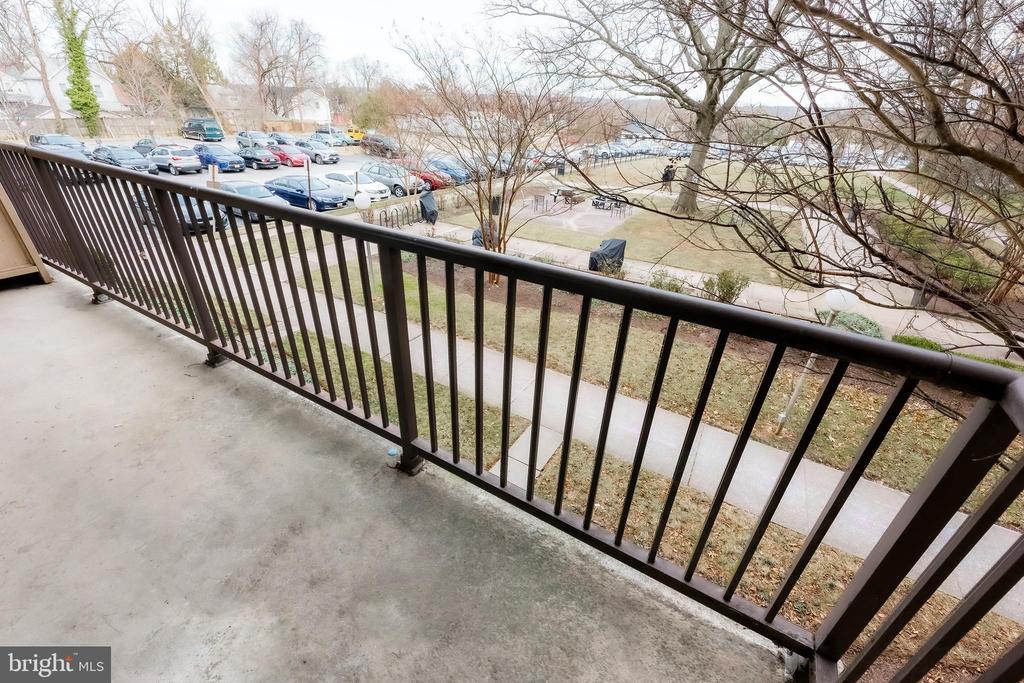 4410 Oglethorpe St #216