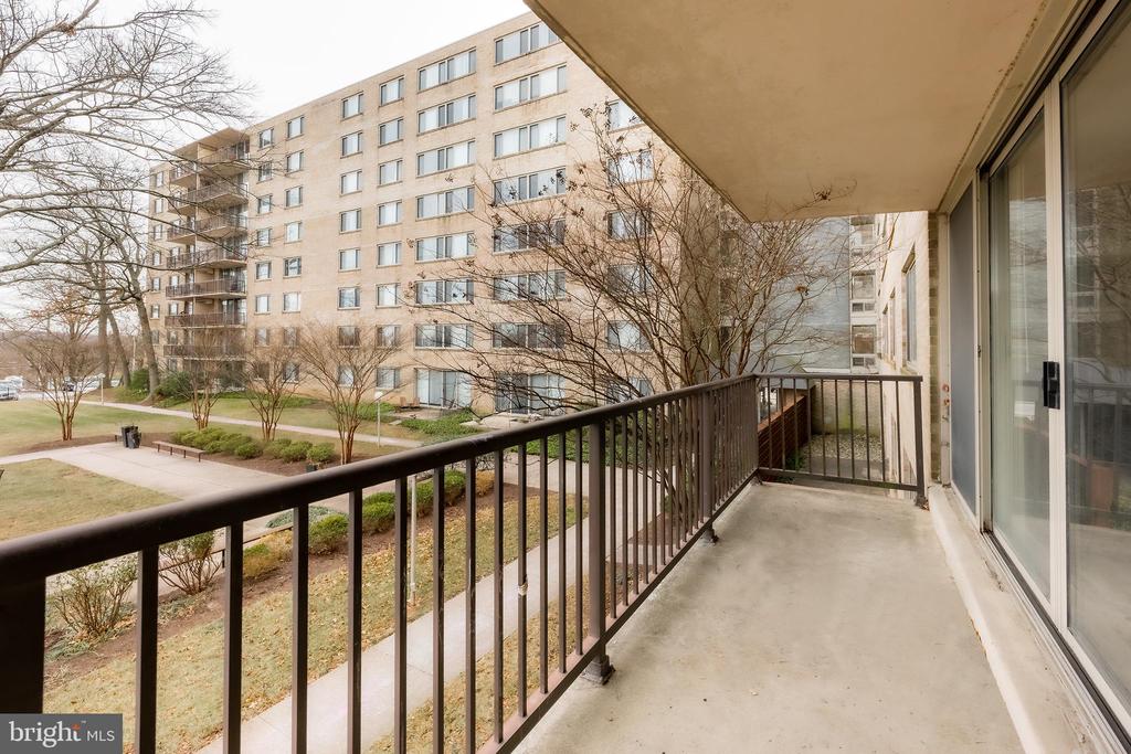 4410 Oglethorpe St #216