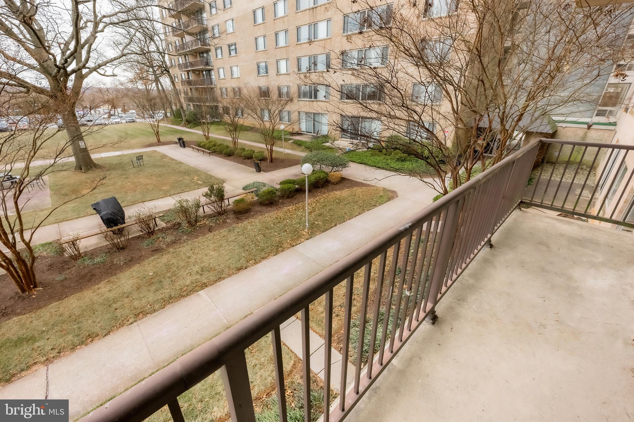 4410 Oglethorpe St #216