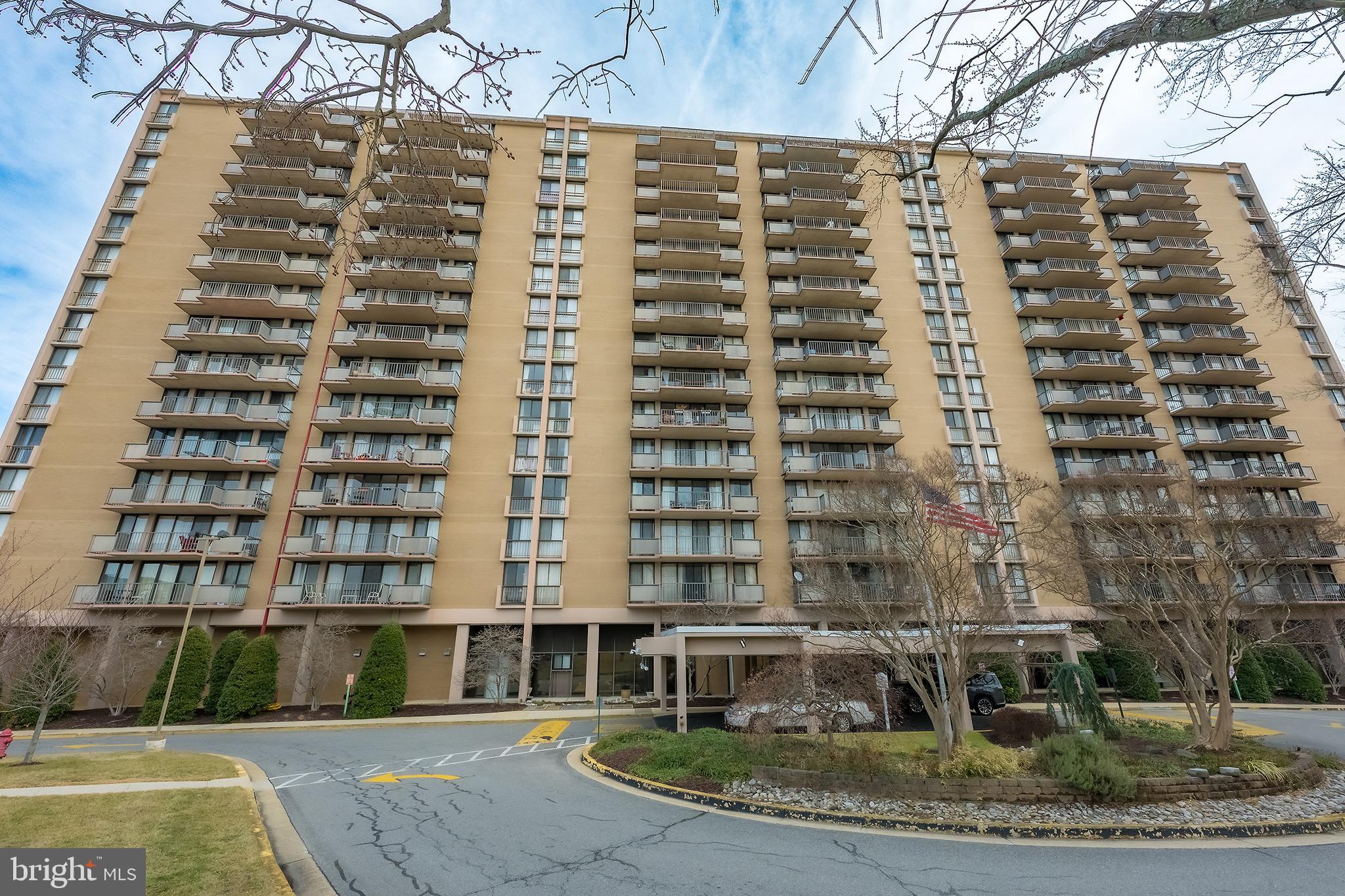 6100 Westchester Park Dr #1408