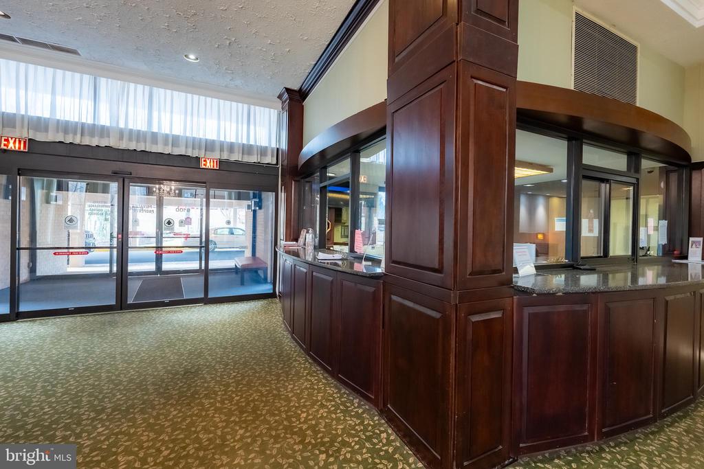 6100 Westchester Park Dr #1408