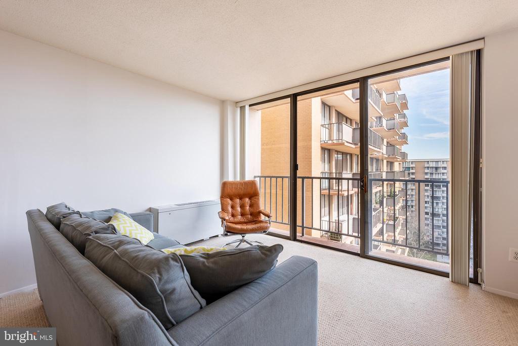 6100 Westchester Park Dr #1408
