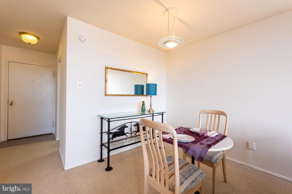 6100 Westchester Park Dr #1408