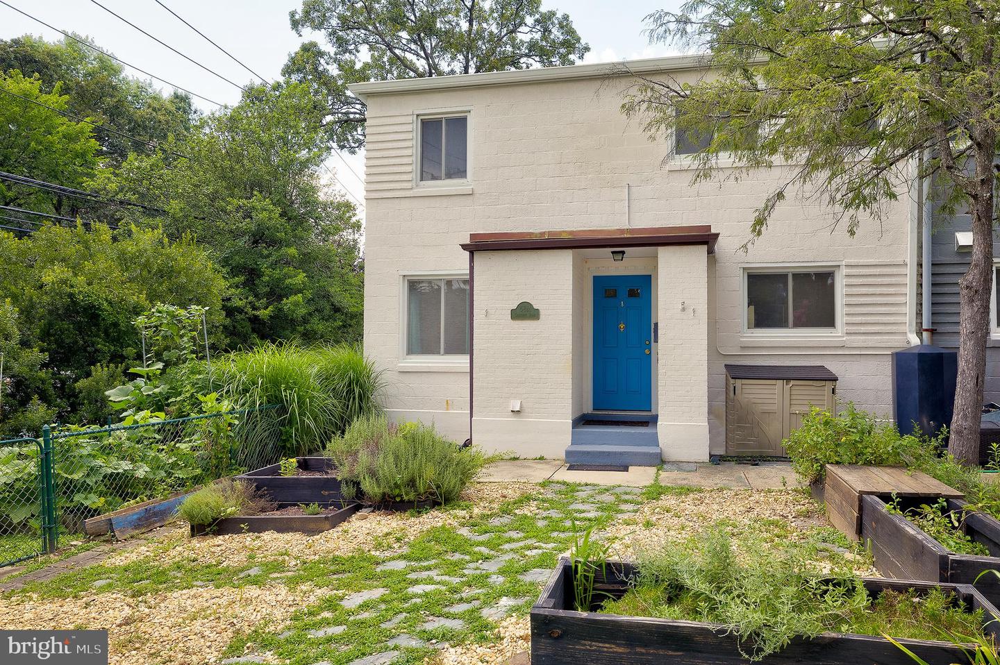 58-M Crescent Rd