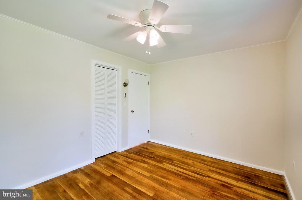 50-F Ridge Rd