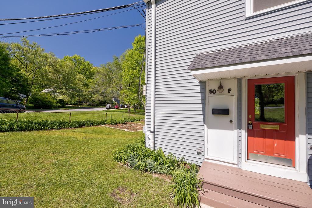50-F Ridge Rd