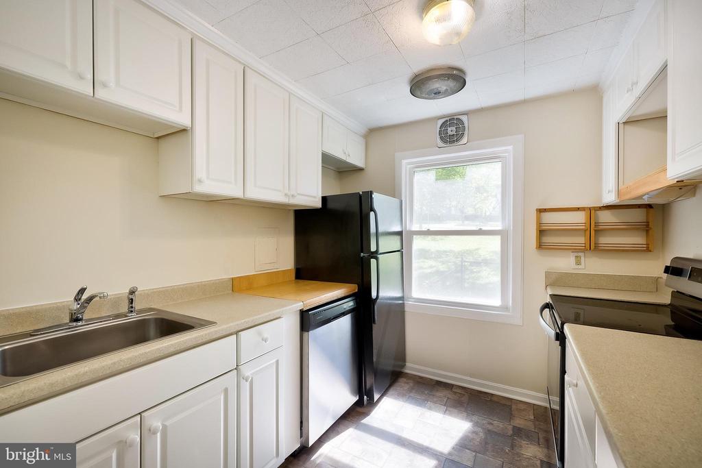50-F Ridge Rd