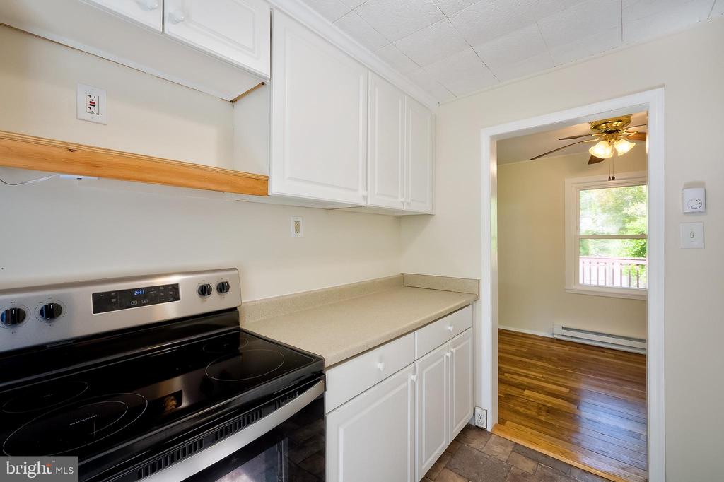 50-F Ridge Rd