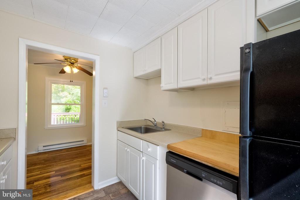 50-F Ridge Rd