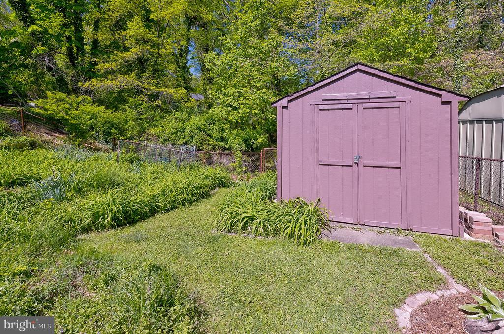 50-F Ridge Rd