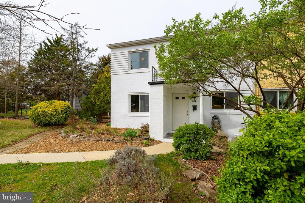 27-B Ridge Rd