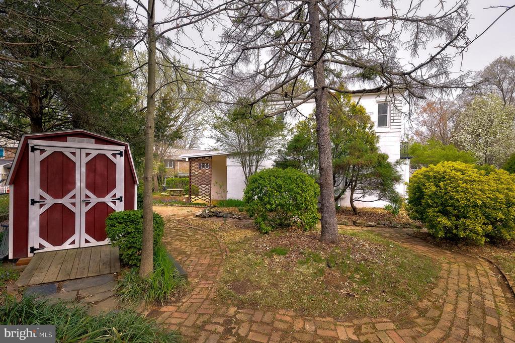 27-B Ridge Rd