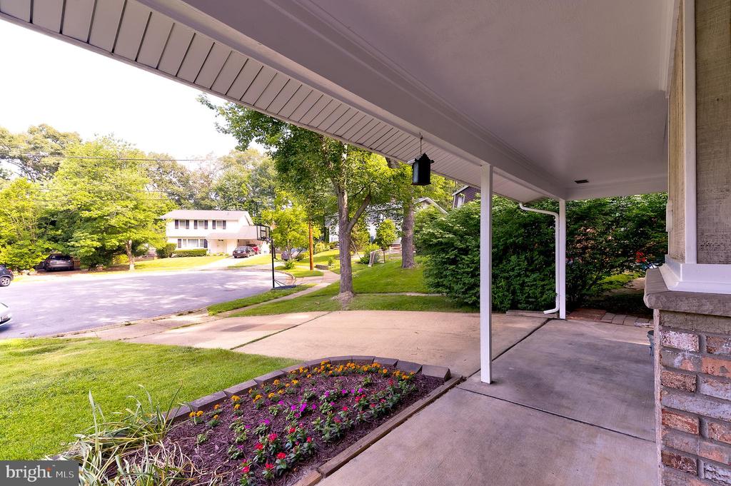 106 Tamarisk Ct