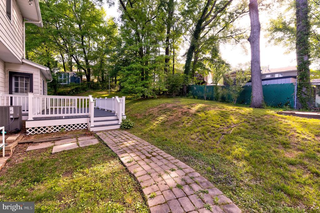 106 Tamarisk Ct