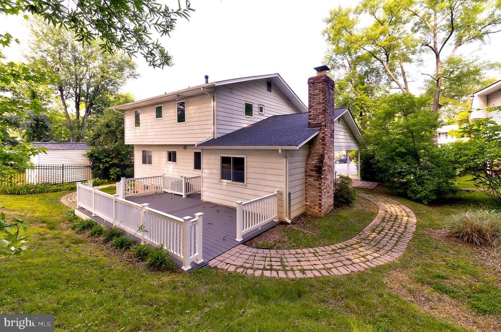 106 Tamarisk Ct