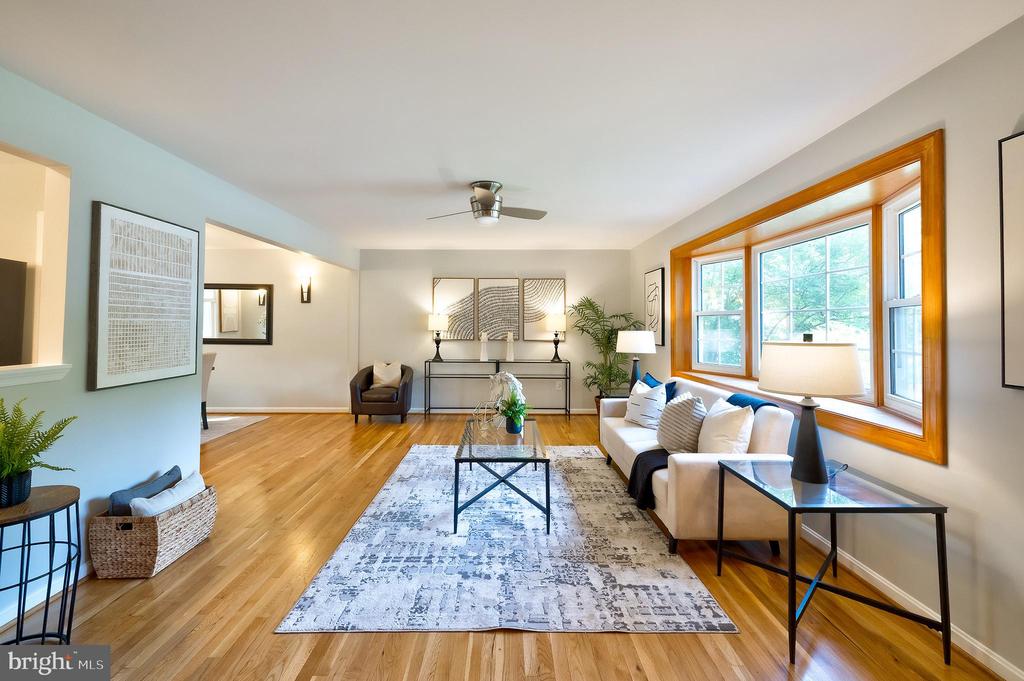 106 Tamarisk Ct