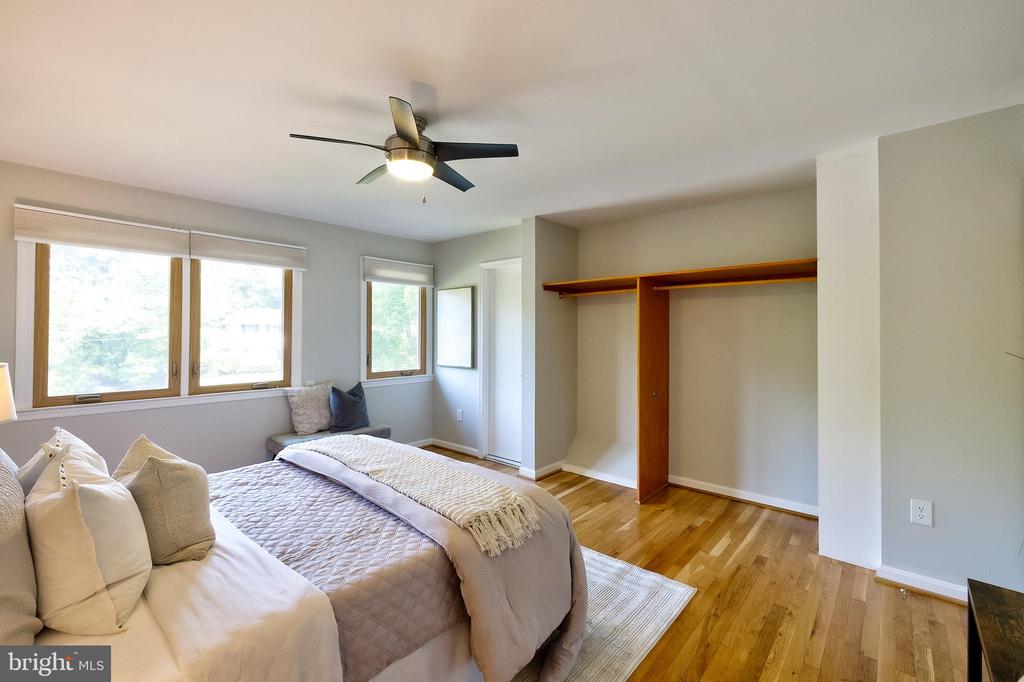 106 Tamarisk Ct