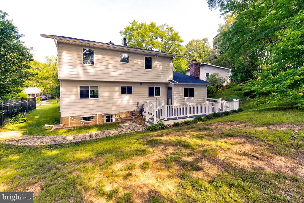 106 Tamarisk Ct