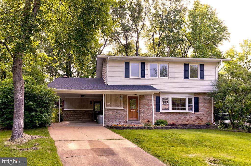 106 Tamarisk Ct