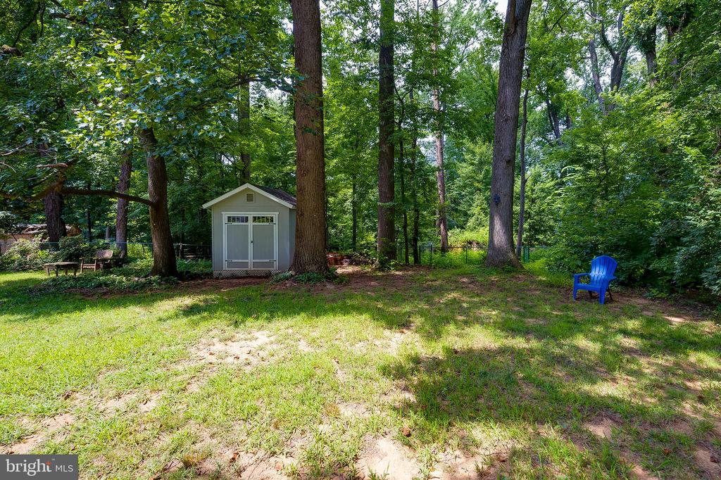 2-B Ridge Rd