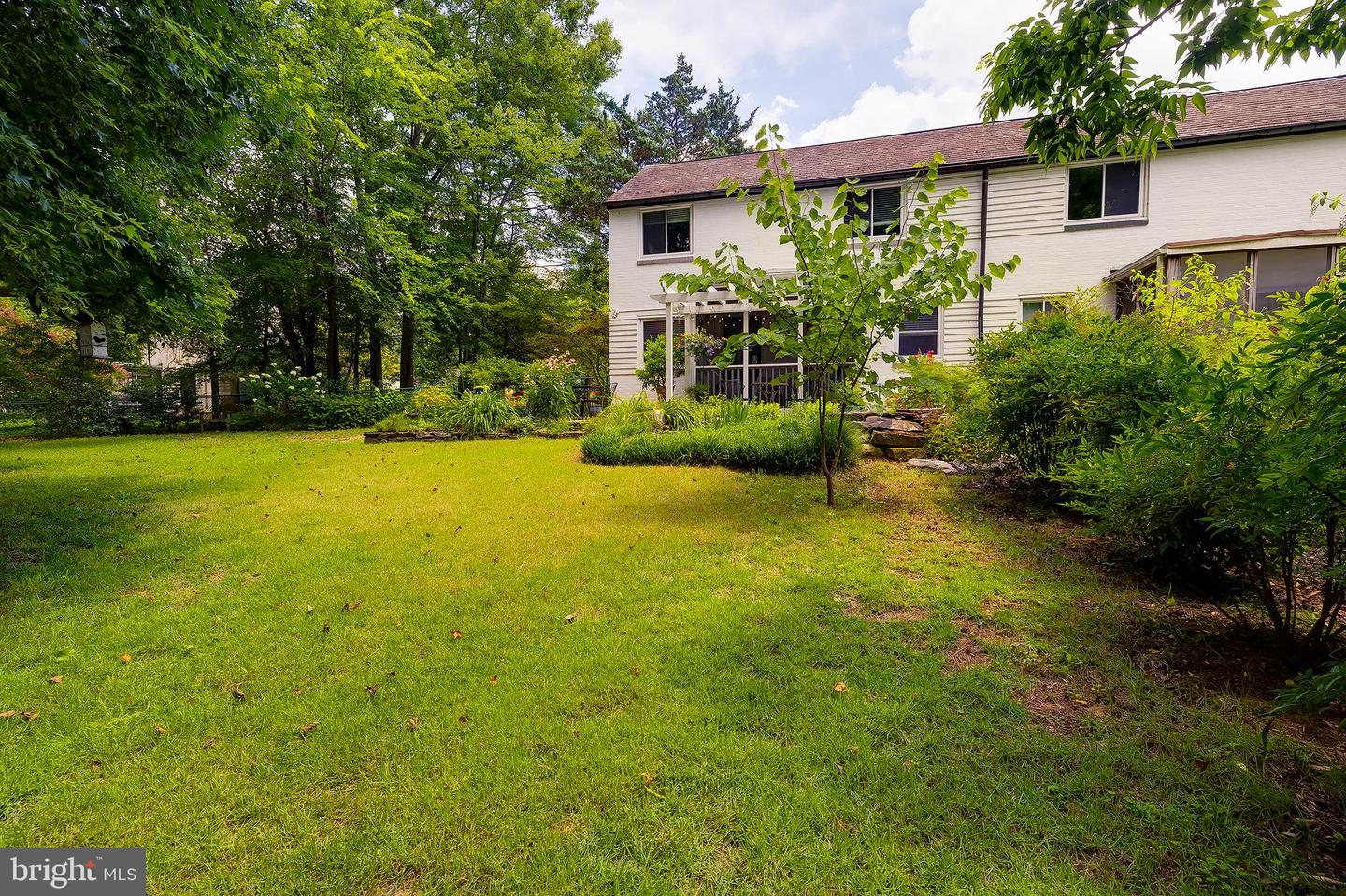 2-B Ridge Rd