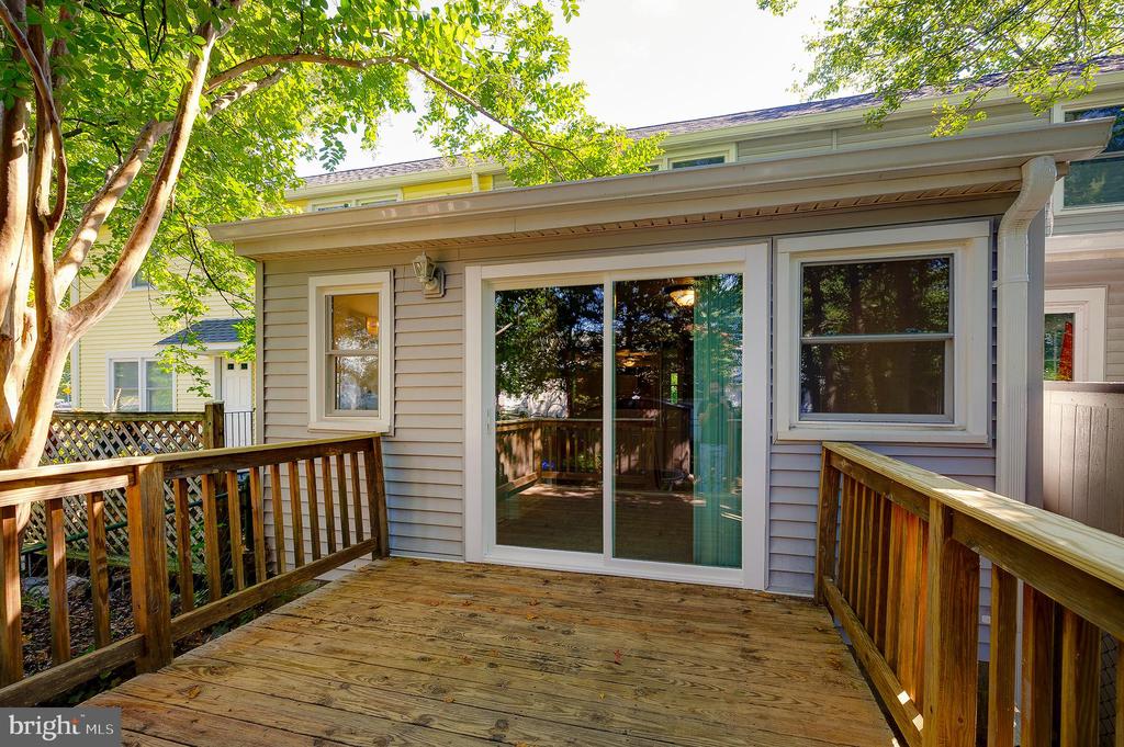 16 RIDGE ROAD N