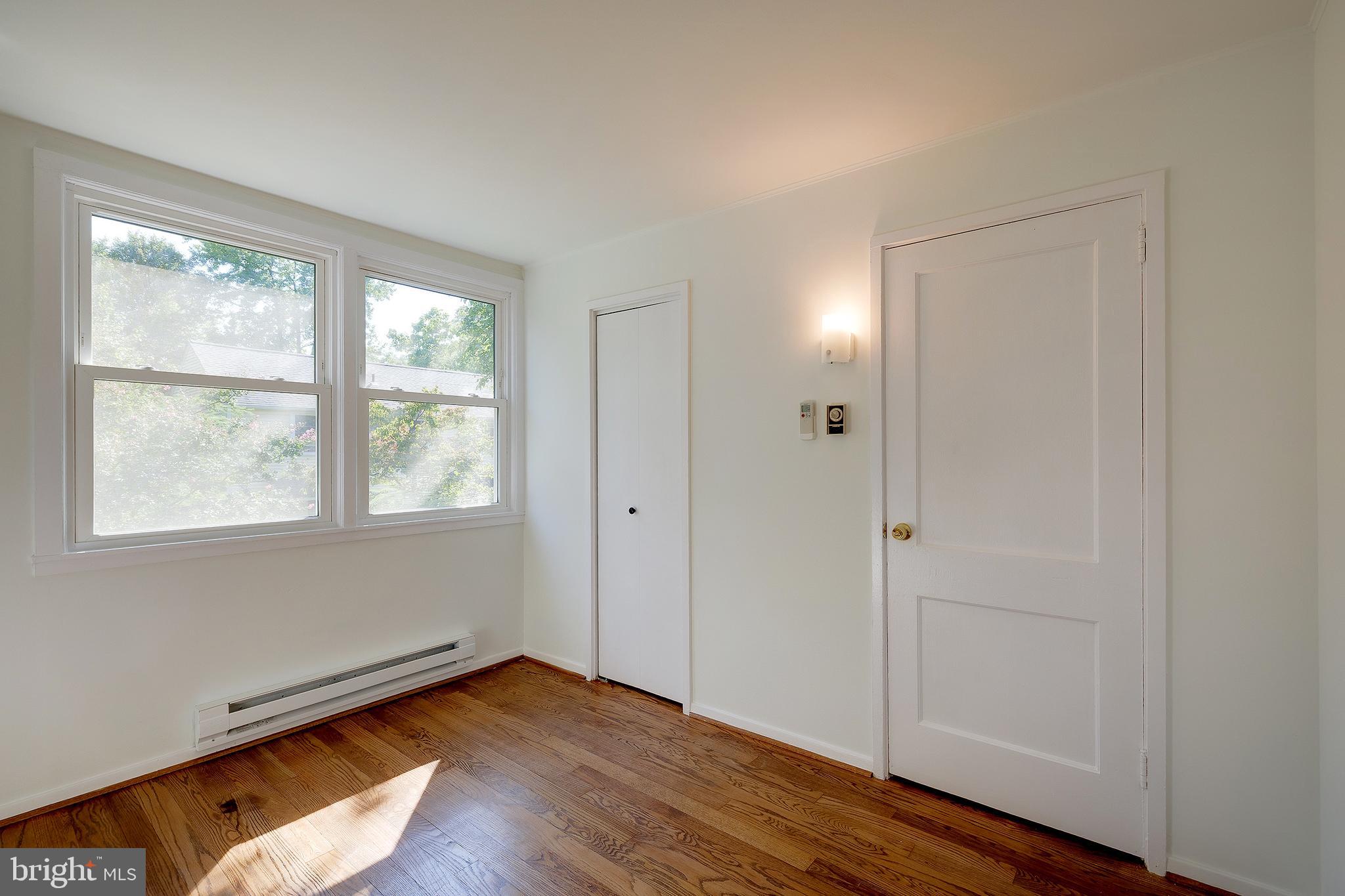 16 RIDGE ROAD N