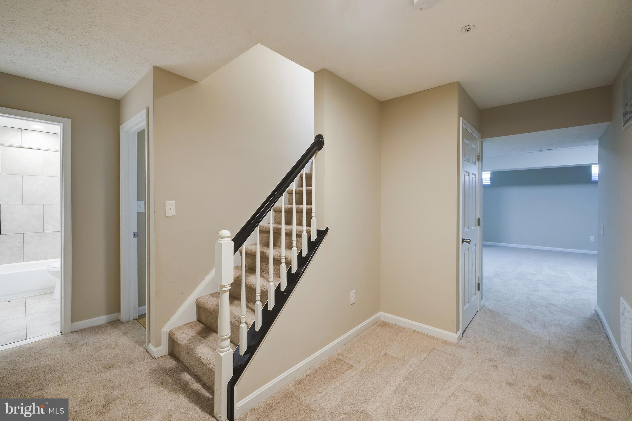 7428 QUAIL RIDGE LANE