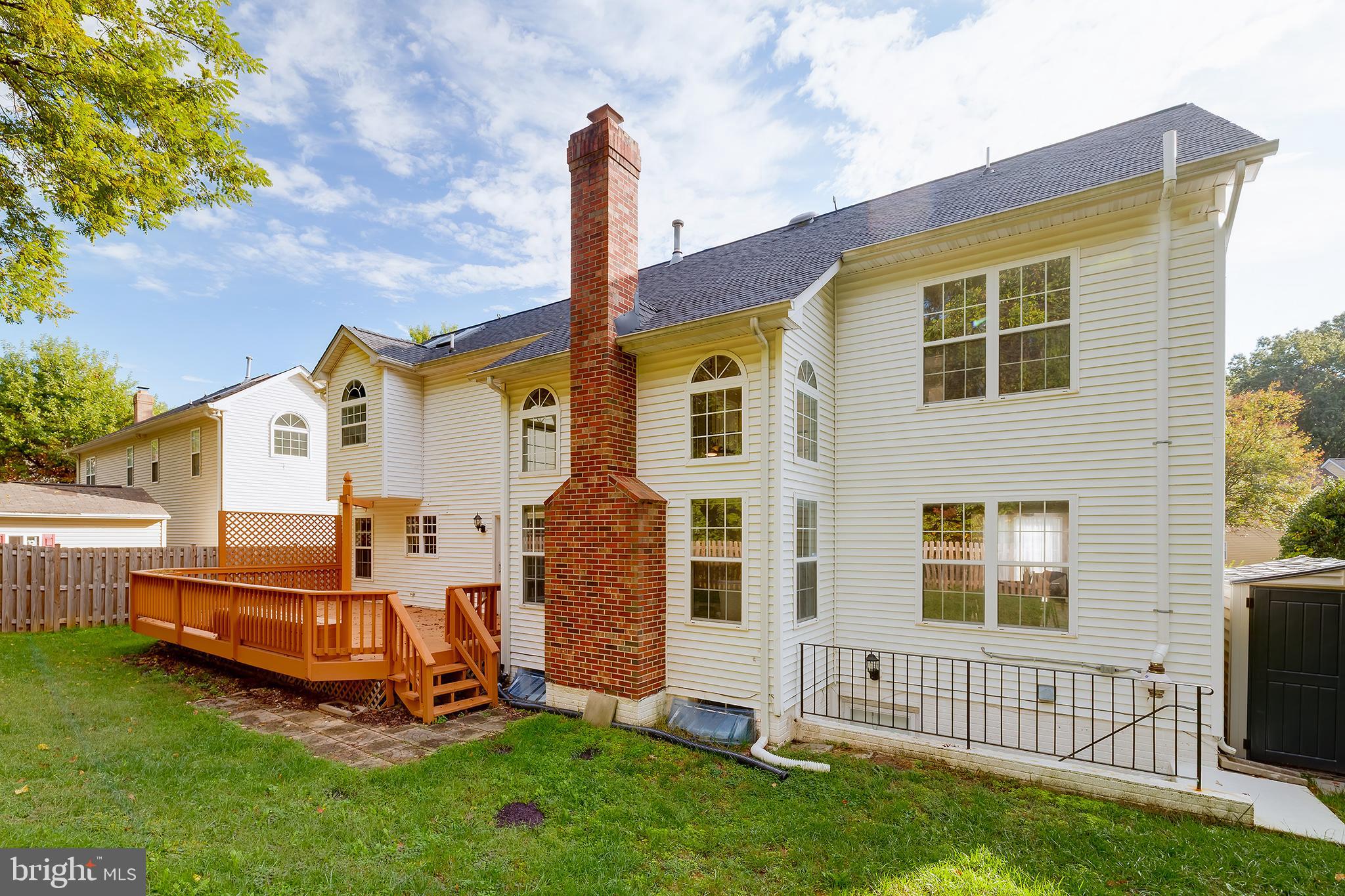 7428 QUAIL RIDGE LANE