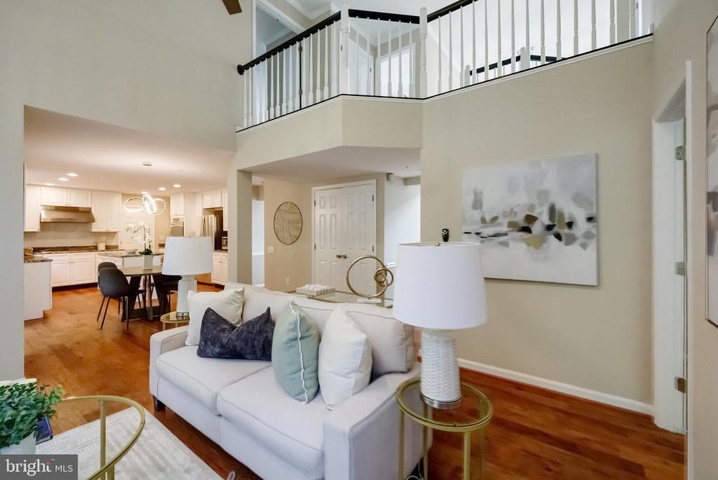 7428 QUAIL RIDGE LANE