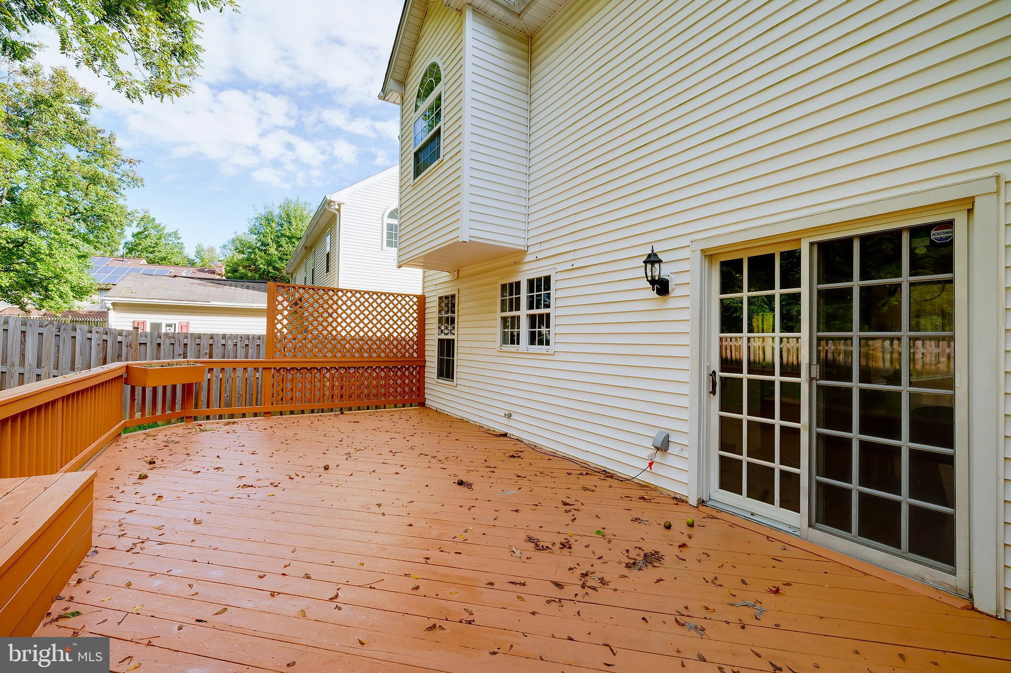 7428 QUAIL RIDGE LANE