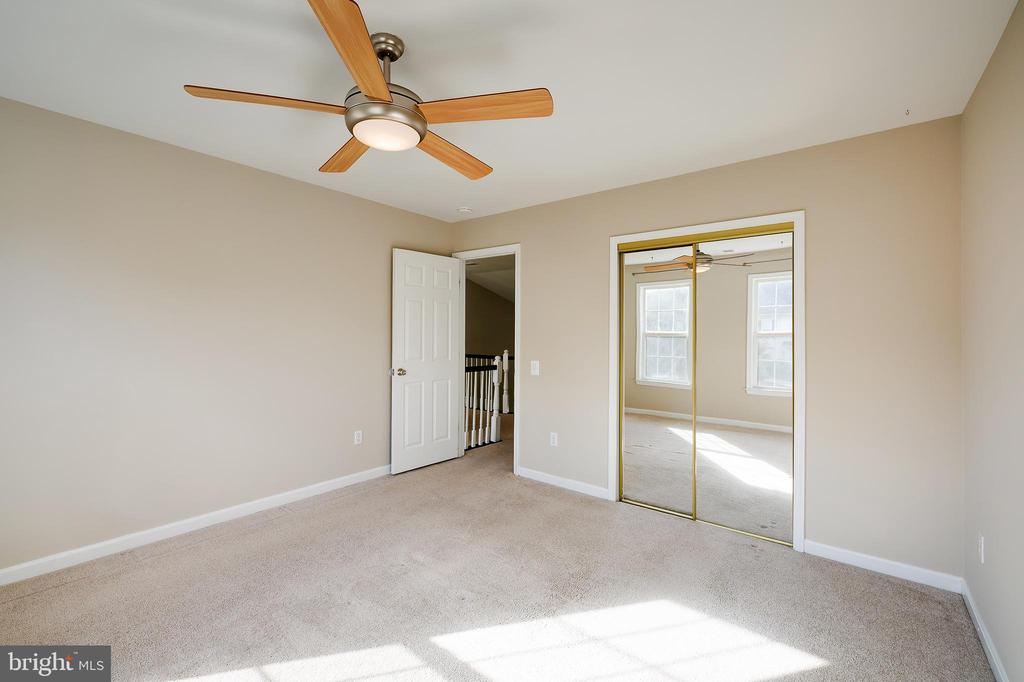 7428 QUAIL RIDGE LANE
