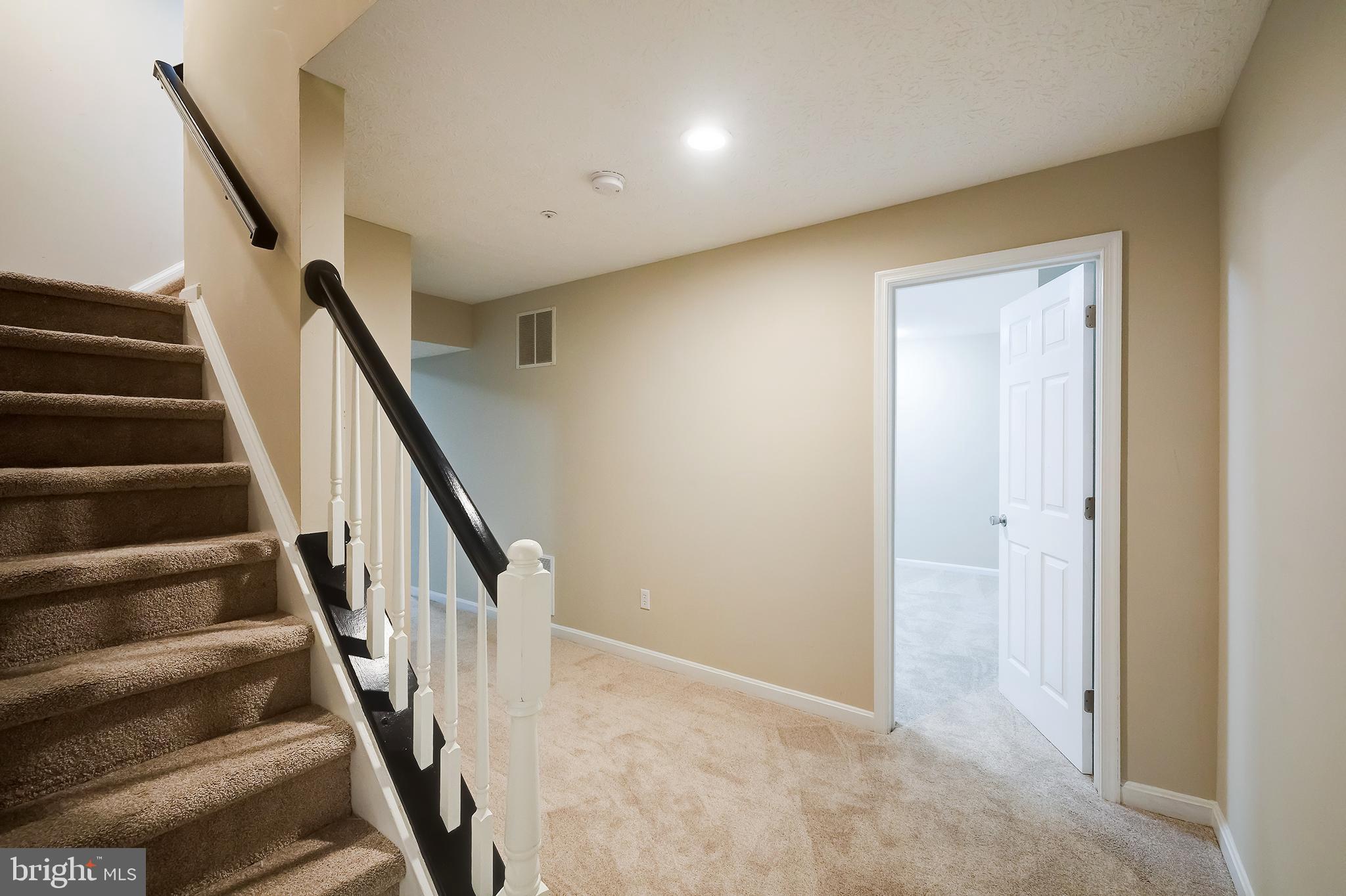 7428 QUAIL RIDGE LANE