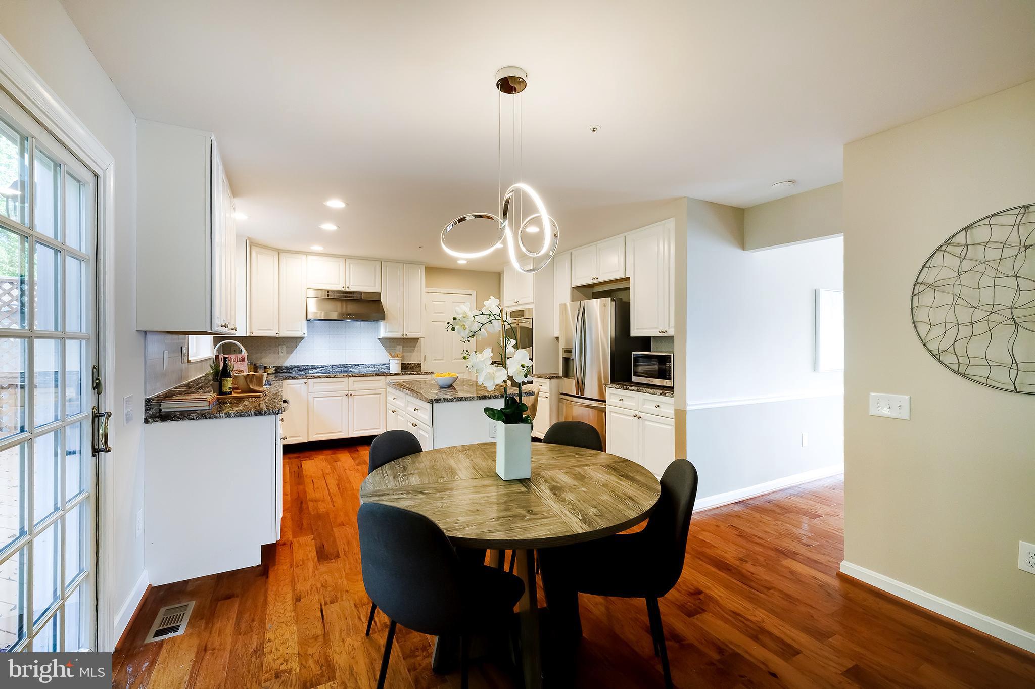 7428 QUAIL RIDGE LANE