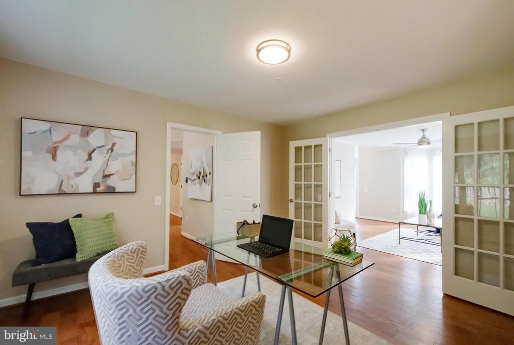 7428 QUAIL RIDGE LANE