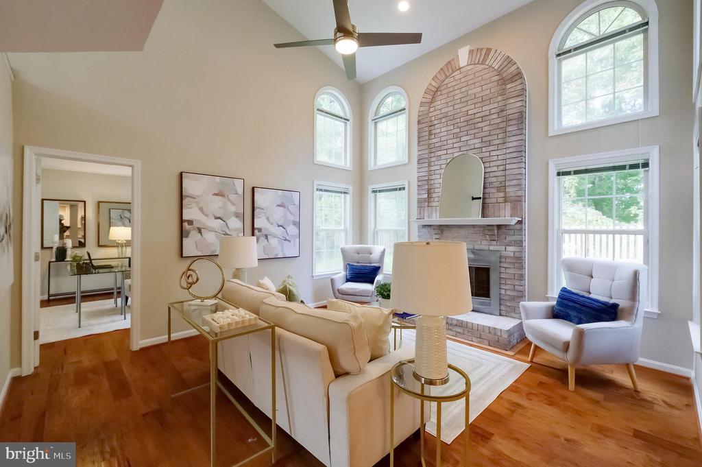 7428 QUAIL RIDGE LANE