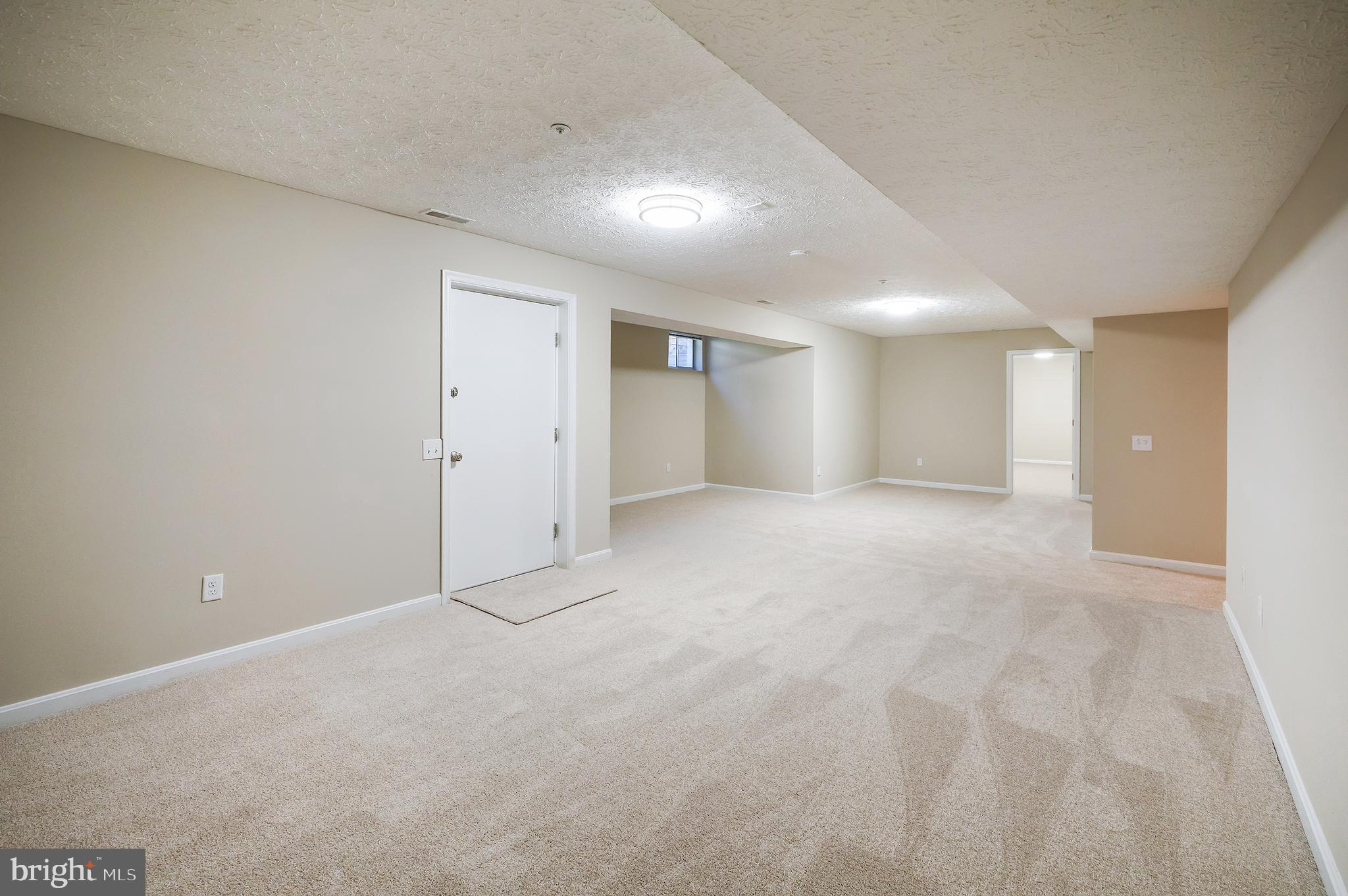 7428 QUAIL RIDGE LANE