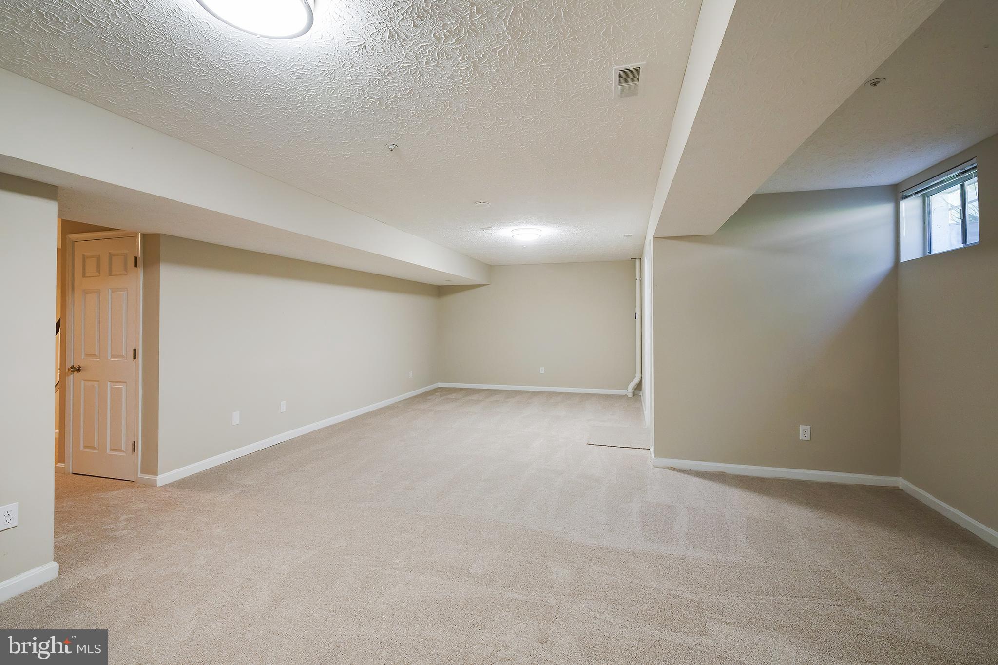 7428 QUAIL RIDGE LANE