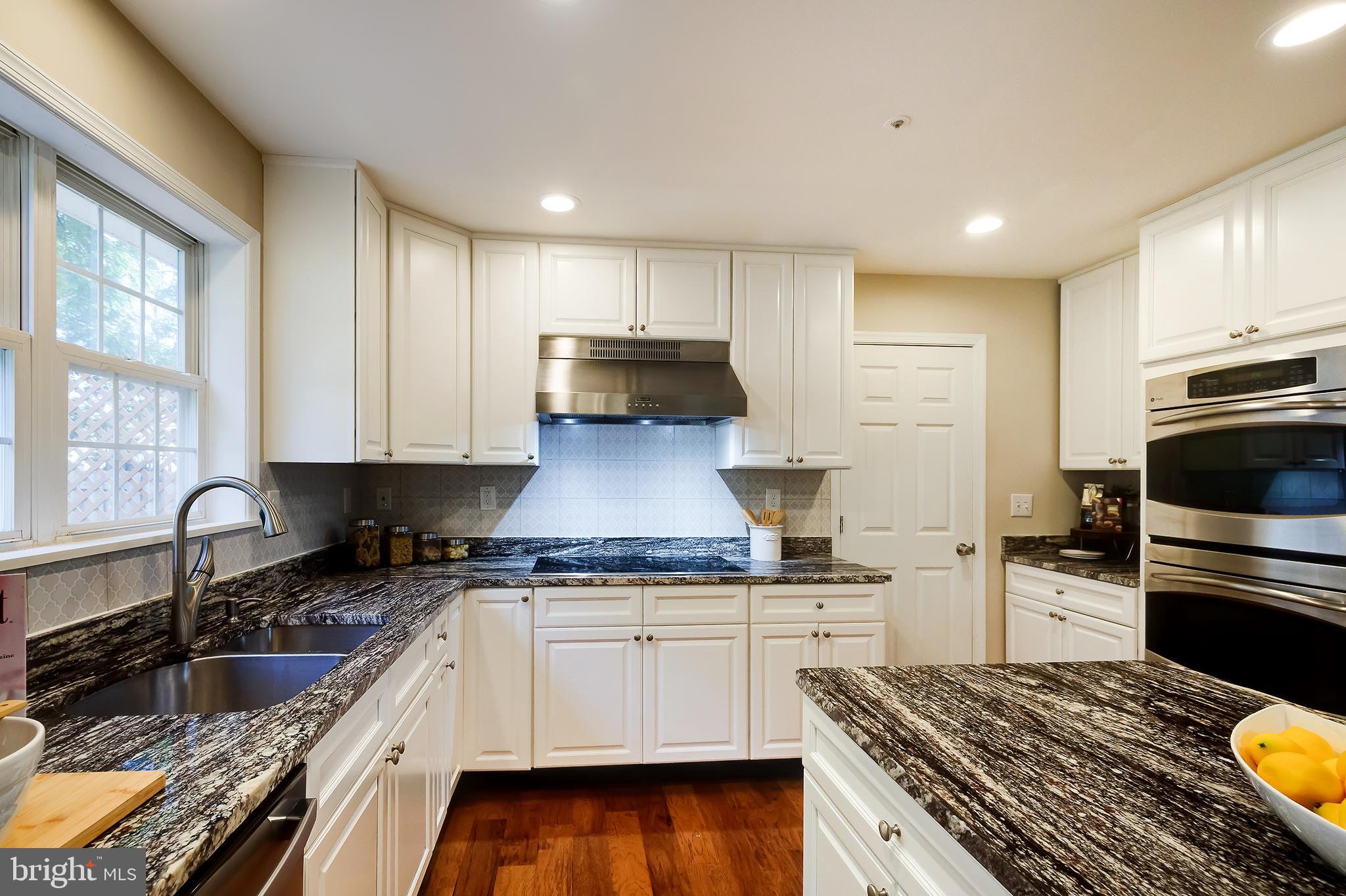 7428 QUAIL RIDGE LANE